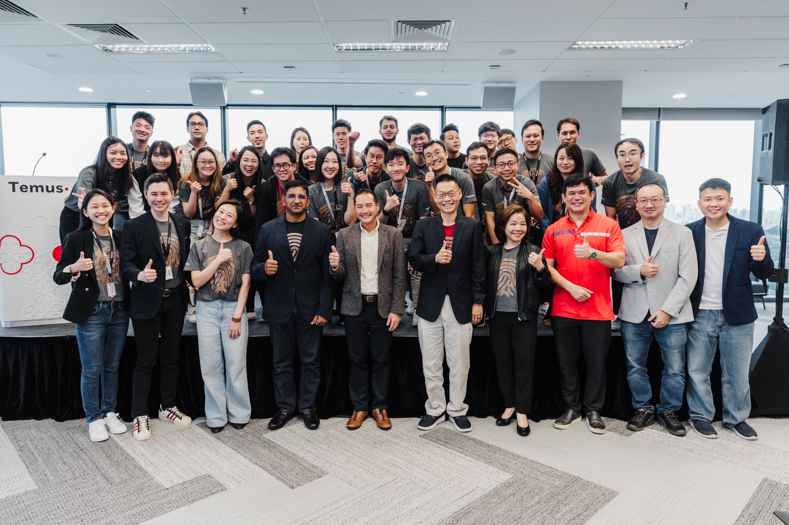 Tackling the digital skills gap in Singapore with sustainable career transitions into tech