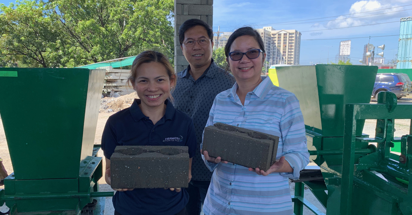 Transforming plastic waste into sustainable building solutions