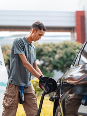 Charging ahead with Asia’s first mobile EV concierge Charging ahead with Asia’s first mobile EV concierge
