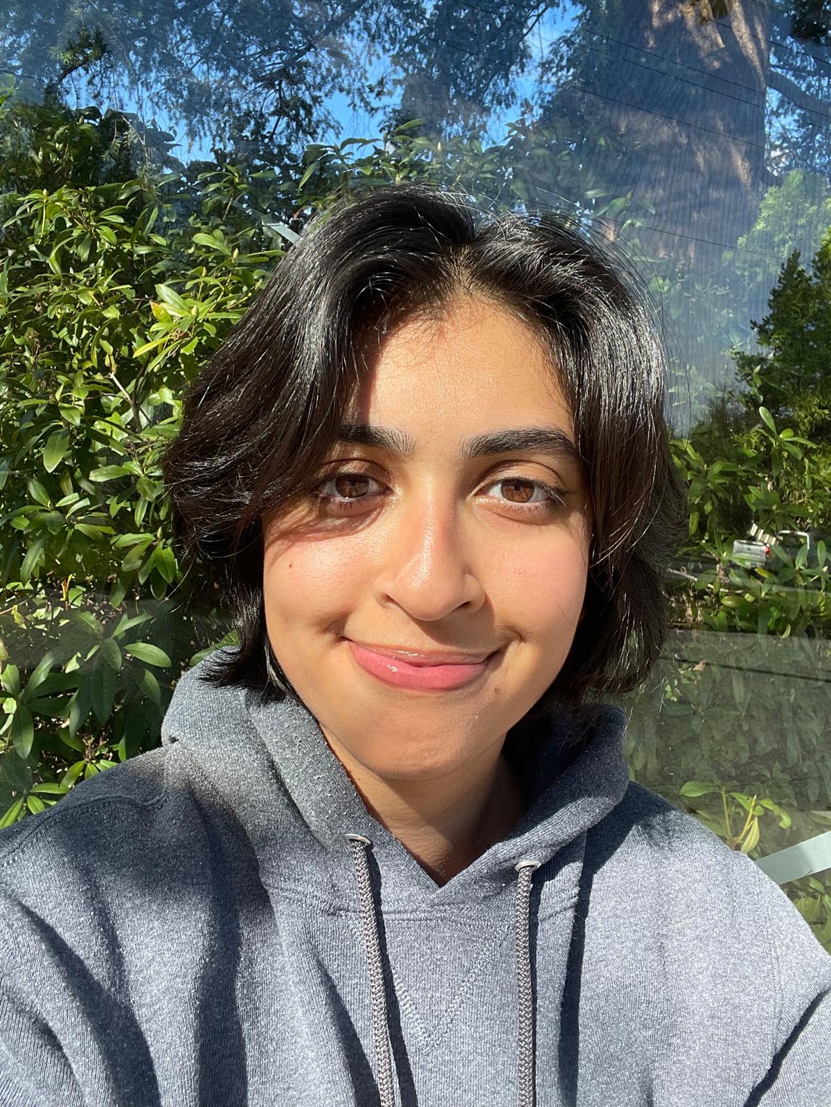 Anya Mahtani Anya Mahtani